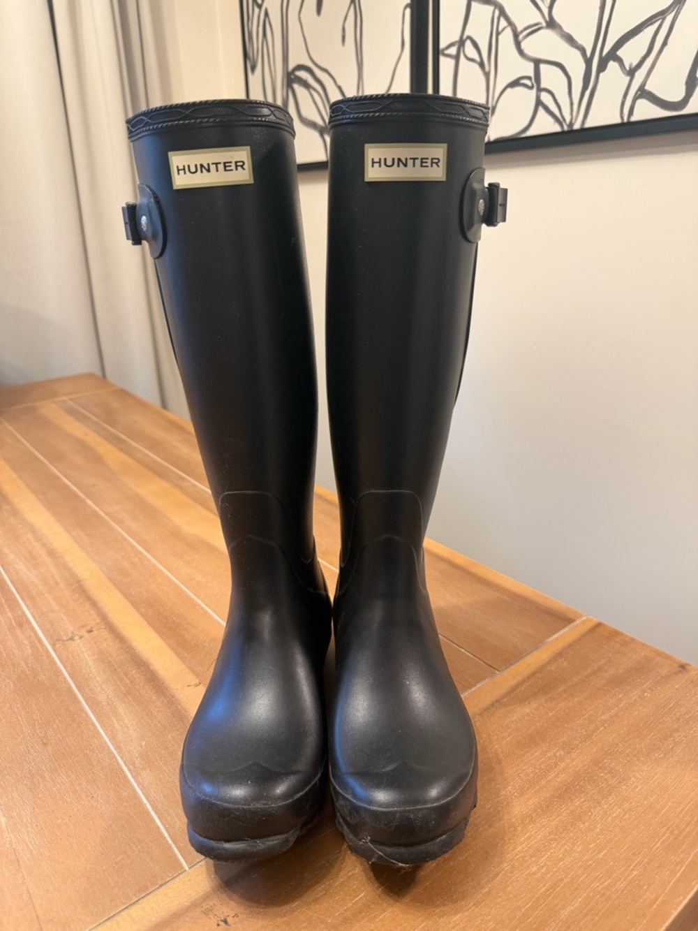 Hunter Black Tall Gloss Rain Boots